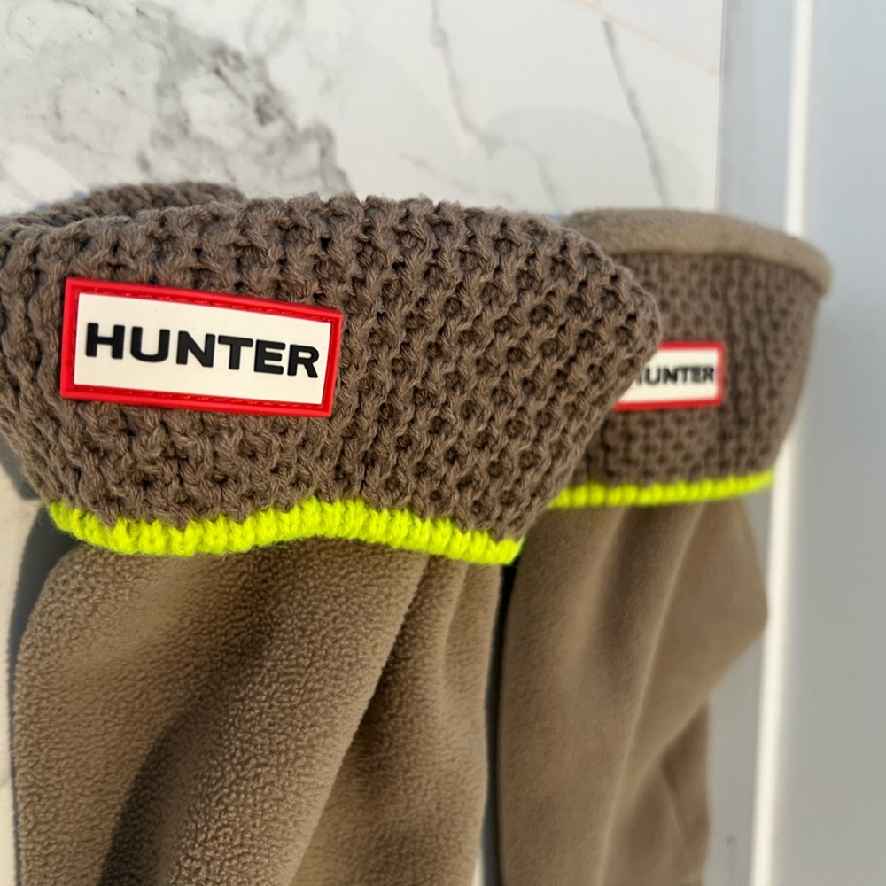 Hunter cable knit boot socks